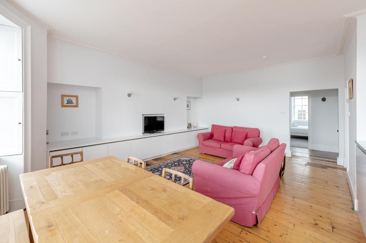 Stunning Georgian Apartment In Central Μπαθ Εξωτερικό φωτογραφία